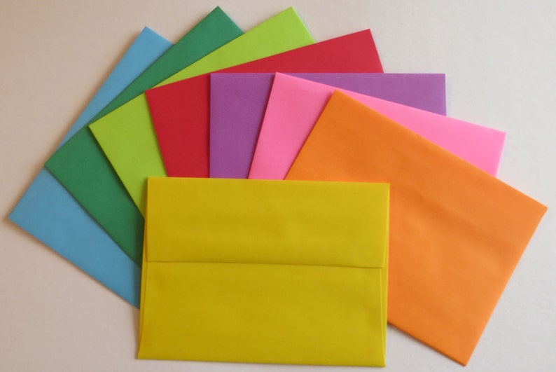 PE29 24 pc. Multi Color Envelopes A6 60 lb. 4 3/4 x 6 1/2 12.07cm x 16.51cm image 1