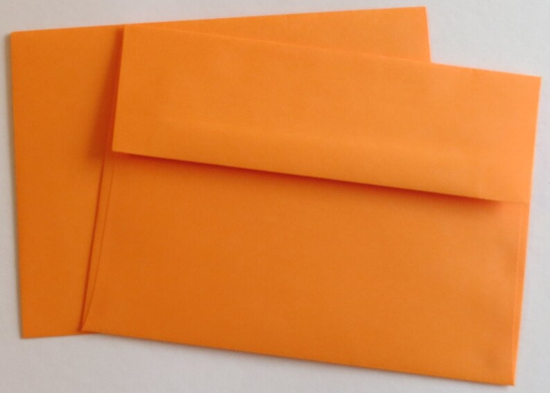 PE30 25 pc. Color Envelopes A7 60 lb. 5 1/4 x 7 1/4 13.34cm x 18.42cm Tangerine Orange