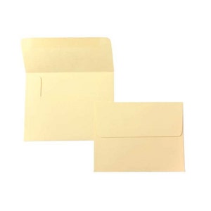 PE30 25 pc. Color Envelopes A7 60 lb. 5 1/4 x 7 1/4 13.34cm x 18.42cm Banana Yellow