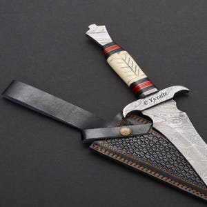 Hand Forged, Custom Damascus Steel Sword 21 inches, Full Tang, Vikings Swords, Cutlass, With Sheath, Birthday Gifts For Father, Gift For Her