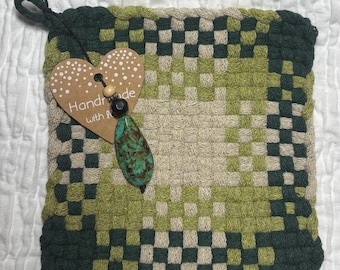 Green Kitchens this is for you! Woven Potholder, Farmhouse Kitchen Decor