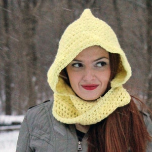 Handmade Crochet Hooded Scarf: Yellow Mobius Scoodie