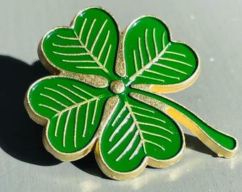 Four Leaf Clover Enamel Pin: Irish St Patrick&#39;s Day Good Luck