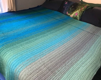 Teal Blue Green Large Knit Queen Size Throw Blanket Ombre Gradient Knit Crochet Christmas Gift for the Sofa Her Him Home Decor