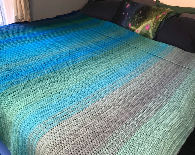 Teal Blue Green Large Knit Queen Size Throw Blanket Ombre Gradient Knit Crochet Christmas Gift for the Sofa Her Him Home Decor