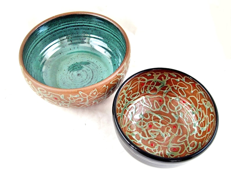 Handmade pottery bowl set, set of 2 pottery serving bowls, Artisan bowls, Christmas gift In stock image 3