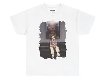 Home Alone Aesthetic T-Shirt| Better To Be Alone Tee|Retro 90s Movie Graphic Tee|Kevin McCallister Tee| Macaulay Culkin Tee