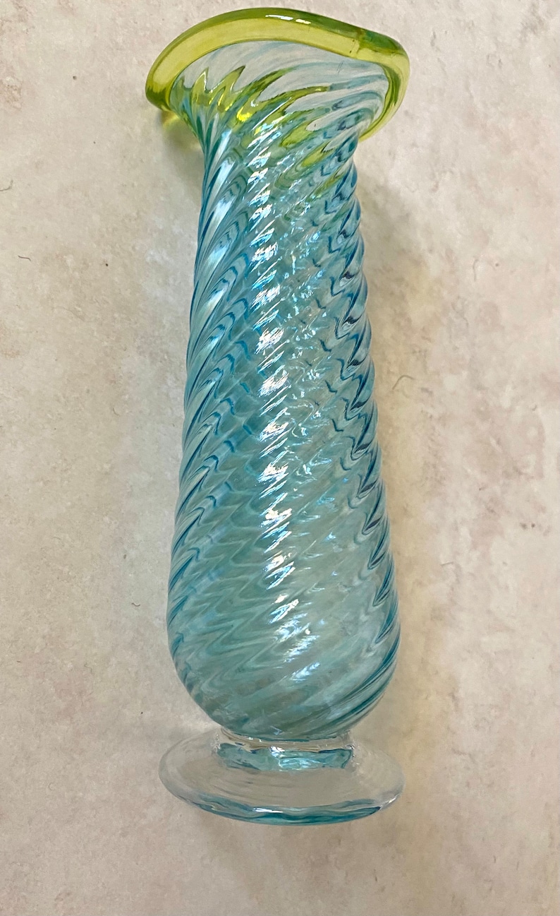 Tracy Glover Studio Cone Vase - Thumbnail 2