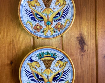 Individual Plates~ Deruta Ceramiche Dragon Raffaellesco with basket of fruit atop~ Wall Plate, Hand Painted Excellent Condition, Italy