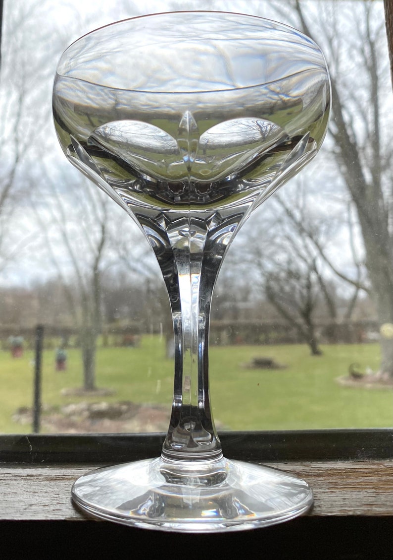 8 Rare Atlantis EVORA Champagne Coupes Sherbet Glasses Stemware with Cut Panels 5.5 EUC Elegant Crystal Clear Cut, Multi Sided Stems image 6