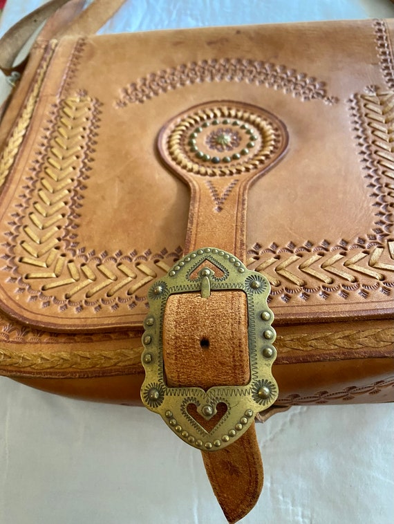 Vintage Hand Tooled Leather Purse~ ornate brass c… - image 2