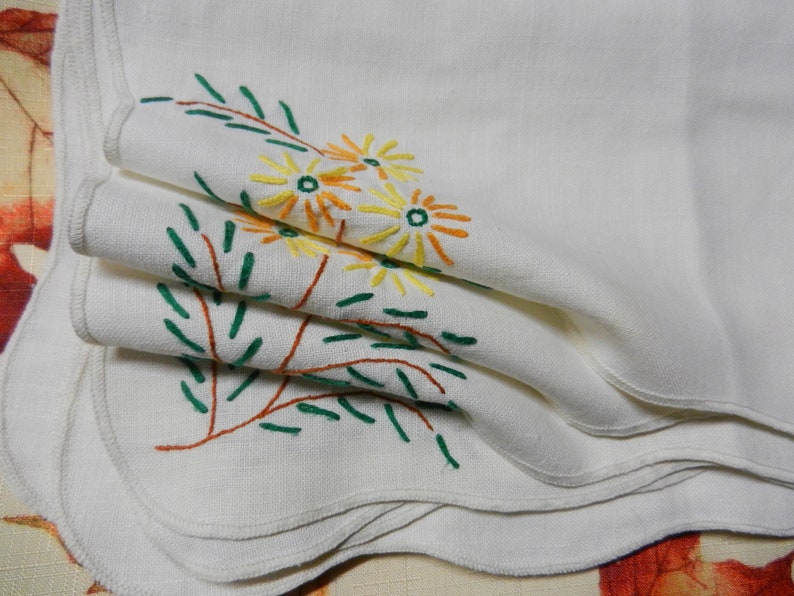 Vintage 9pc Napkin Set Needlepoint Cross Stitch Cloth Napkins Happy Yellow Daisy Breakfast Table Linens Country Kitchen Decor 14 square image 5