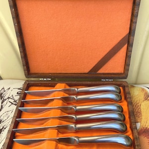 Sale~ Set of 6  MCM 1970s  7” lunch knives~ Old Westbury Stainless by OXFORD HALL Vintage Fruit or Cheese Knife Set in lined box case