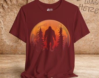 Sunset Sasquatch T-Shirt: Outdoors Wildlife Bigfoot Tee
