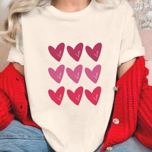 Love Sweatshirt, Heart Hoodie, Valentines Day Sweatshirt, Women&#39;s Sweatshirt, Couple Sweatshirt, Gift For Her, Love Shirt