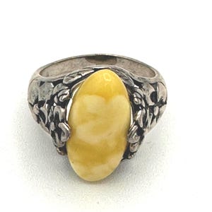 Large Sterling Sliver Yellow Amber Ring, Hand made silver ring, Yellow Amber, Baltic Amber