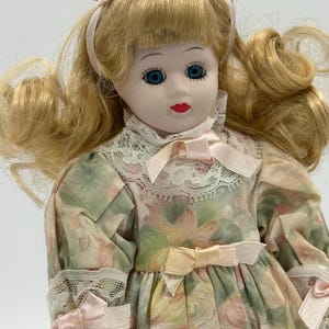 Seltene Vintage Porzellanpuppe, Porzellanpuppensammlung