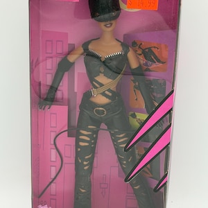 Barbie Catwoman - Etsy