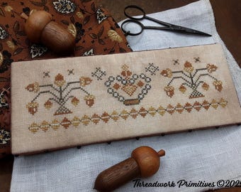 Mighty Acorns Pin Holder ~ Primitive Counted Cross Stitch Pattern