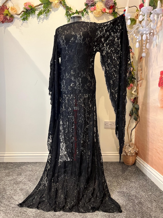 Black Lace Maternity Gown: Elegant Long Sleeve Photoshoot Dress - Etsy Black Lace Maternity Gown: Elegant Long Sleeve Photoshoot Dress - Etsy