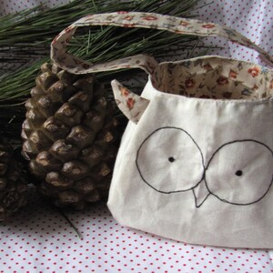 Owl Bag printed cotton lining and ears, custom gift bag, freemotion sewn features purse, animal bag, woodland owl bag,