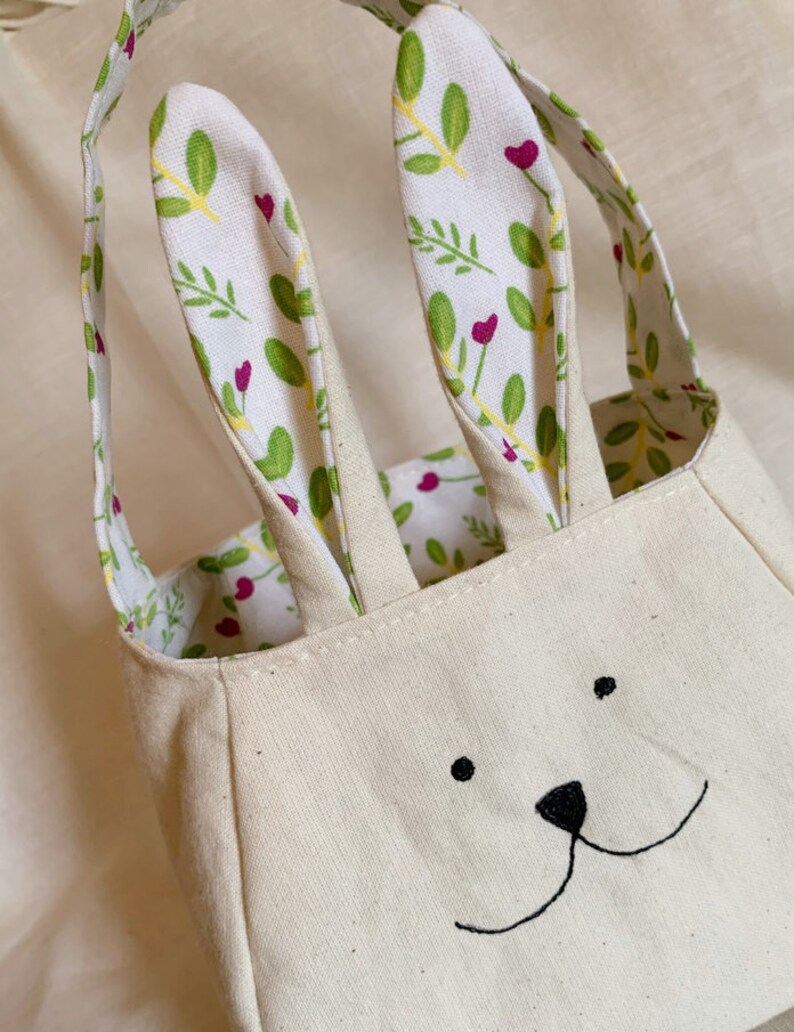 Bunny Rabbit bag, cotton lining and ears, fabric basket, freemotion sewn bunny purse, animal gift bag