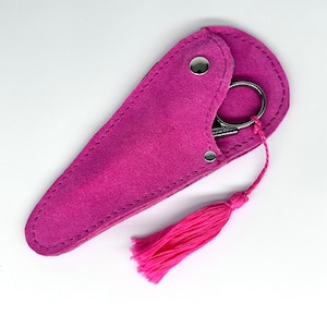 Porte-ciseaux en daim rose, petit étui à ciseaux, daim véritable rose vif, porte-ciseaux riveté, étui pour ciseaux.
