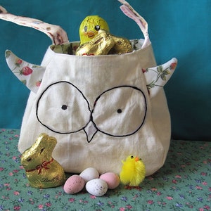 Owl Bag printed cotton lining and ears, custom gift bag, freemotion sewn features purse, animal bag, woodland owl bag,