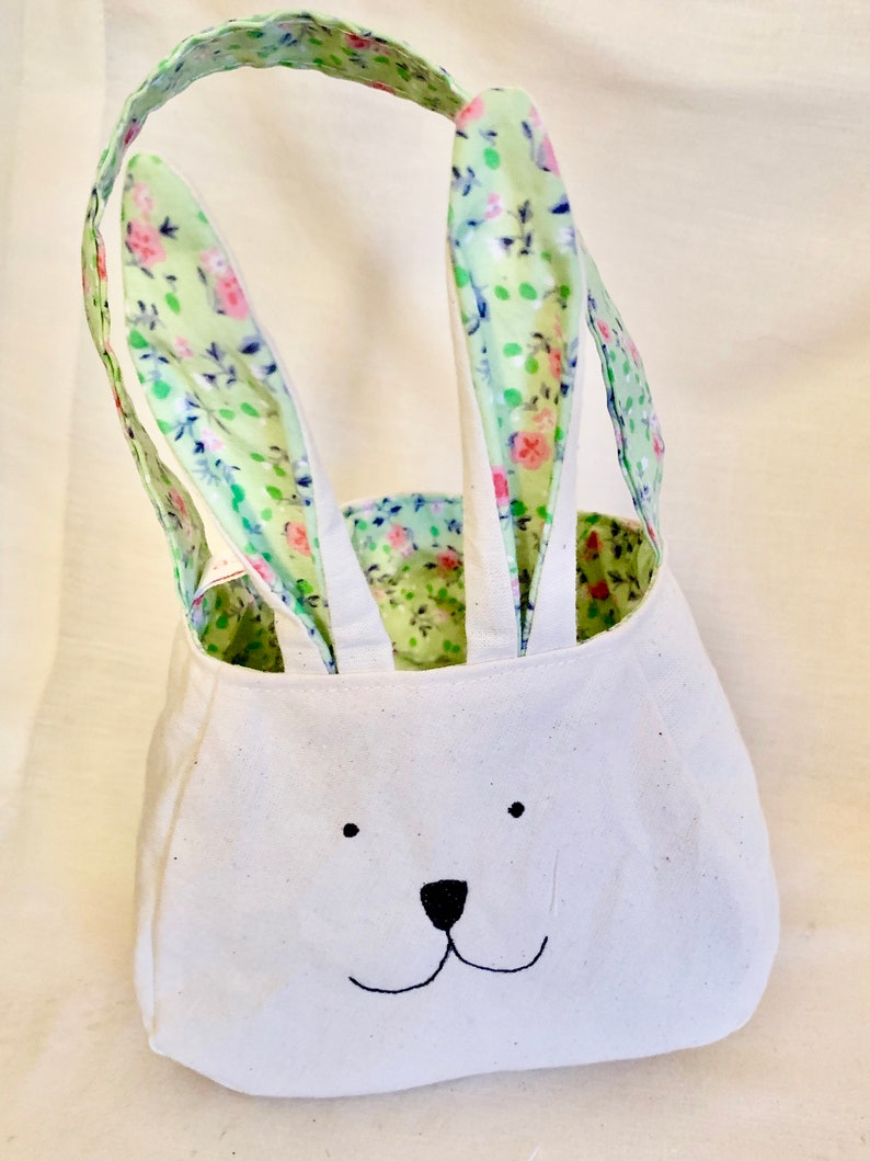 Bunny Rabbit bag, cotton lining and ears, fabric basket, freemotion sewn bunny purse, animal gift bag