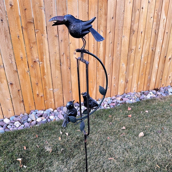 Rocking Kinetic Metal Triple Crow/Raven Yard Stake Balanced Wind Spinner Whirly-Gig Garden Art