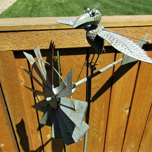 Whimsical Wing Kinetic Metal Bird w/Glasses Yard Stake Wind Spinner Whirly-Gig Windmill Garden Art Bird