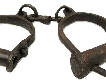 Old West Police Civil War Pirate Iron Fixed Handcuffs Restraints Shackles w/Key 