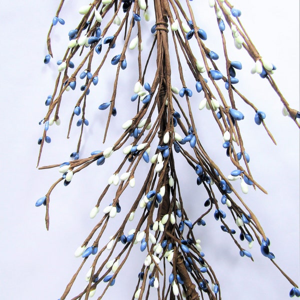 Gorgeous Primitive Williamsburg Blue/Cream Mix 55 Inch Pip Rice Berry GARLAND Flexible/ Bendable