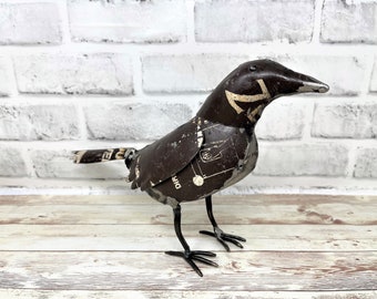 Rustic Repurposed Recycled Scrap Metal Crow Raven Bird Statue Home Farm Garden Lodge