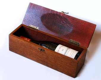 The Trousse, luxury wine gift box, recycled oak wine barrel