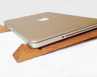 Sled, recycled oak wine barrel staves laptop stand