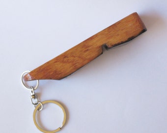 Green Bits keychain, Stavlet, recycled reclaimed oak wine barrel stave, natural oak, one of a kind.