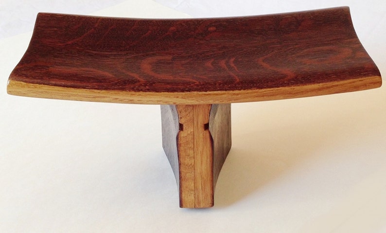 Pi, meditation stool, yoga seat, recycled oak wine barrel staves. Bild 2