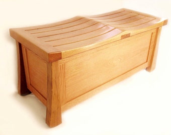 Venice Chest, solid white oak trunk, large bench made with recycled wood from wine fermentation barrels