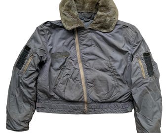 Vtg 70s Royal Canadian Air Force RCAF Type IV Flight Bomber Jacket