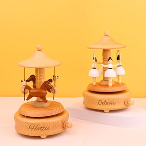 Personalized music box, wooden music box, engraved name music box, baby shower gift, baby birthday gift, music box, Engraved Name Music Box