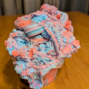 Cotton candy slime