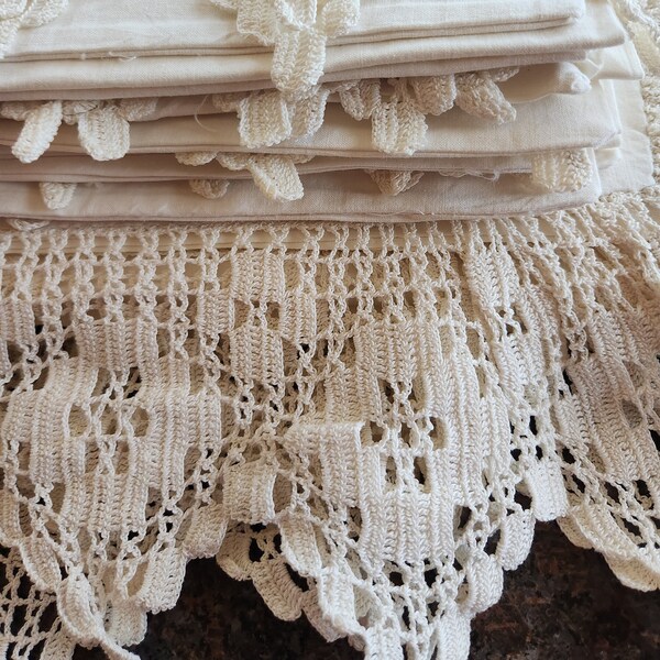Antique Sheet & 4 Pillowcases, Edwardian cotton, wide crochet lace points, unused trousseau. early 1900s