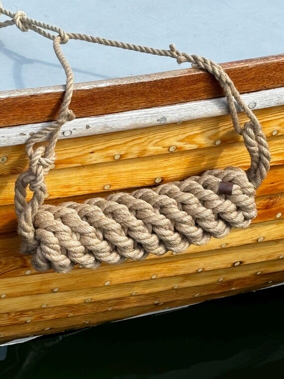 Medium Hemp Rope Fender Horizontal