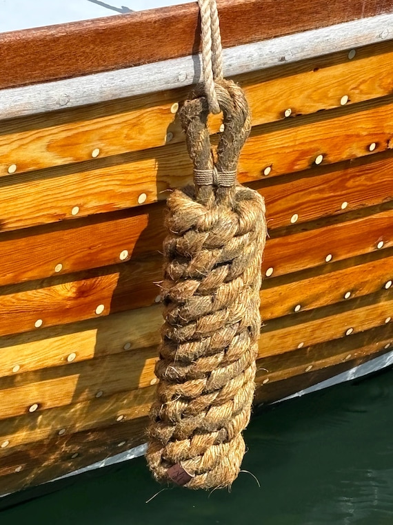 Rope Fender – Handcrafted Fender for Wooden Boats – Rustic Nautical Bumper with Vintage Look