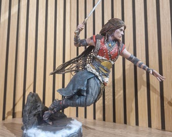 Krigsgudinnafigur, 36,5 cm hög, 3D-tryckt resinstaty, Freya den nordiska gudinnan