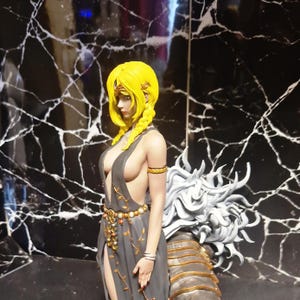Queen Marika the Eternal Elden Ring Statue - Hand-Painted Collector's Figurine - High-End Gaming Decoration - FromSoft Fan Art Gift