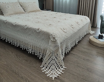 Set of 3 Hand Crochet Bedspread,  bed cover, vintage lace blanket with 2 pillowcases