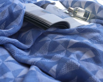 Shabby Chic Softened Jacquard Linen Blanket Throw Wrap in Blue, Thick Reversible Spread