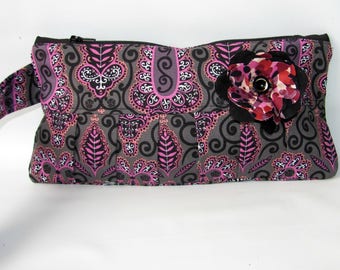 Mothers Day, Fabric Wristlet, Wristlet Wallet, Clutch bag, Handbag, wristlet Purse, cosmetic bag, wristlet bag, Birthday gift, one of a kind